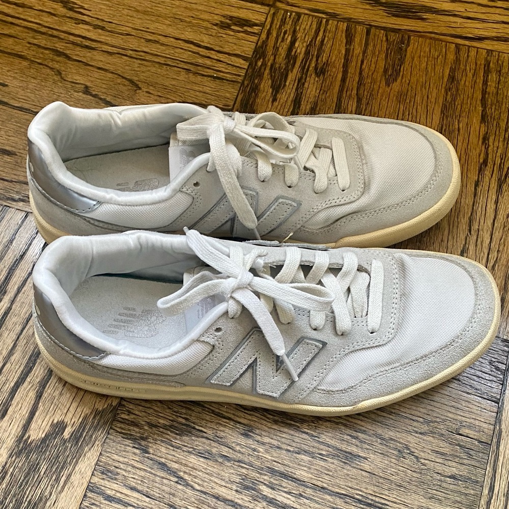 New Balance 300 sneakers - Picture 4 of 11